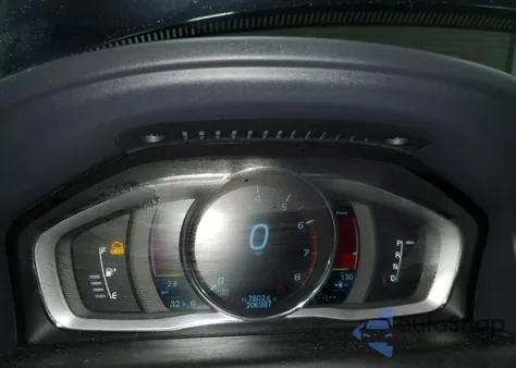 2014 Volvo Xc60 T6 from USA, damaged, VIN YV4902DZ7E2539722